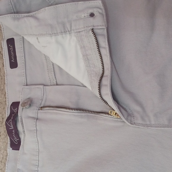 Gloria Vanderbilt Stone Colored Amanda Jeans - Picture 13 of 16